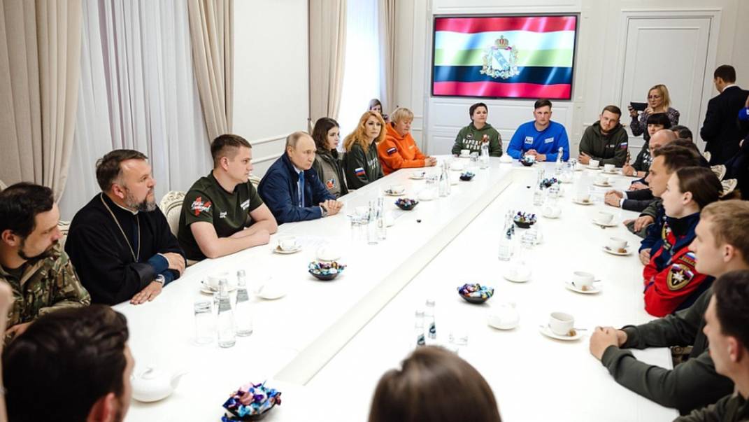 «Нас видят»: поддержка Путина мотивирует волонтеров на добрые дела