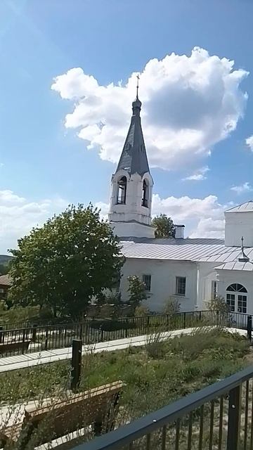 VID_20250516_143130.mp4