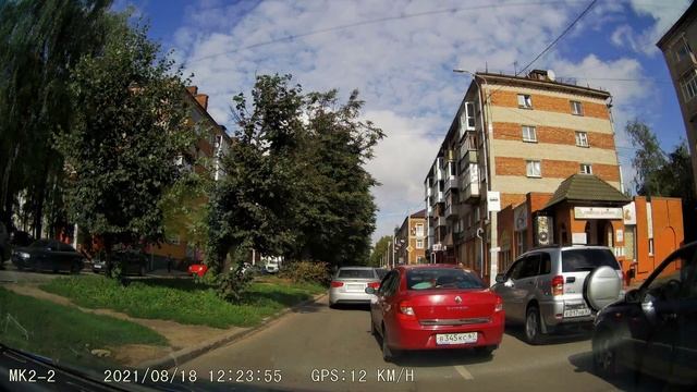 Включенный поворотник преимущества не даёт... 6