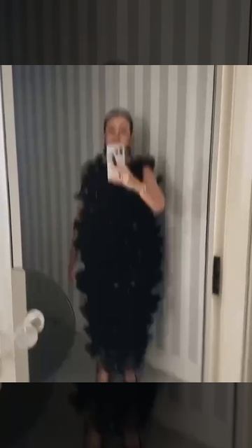 Ксения Собчак в Канны укатила, там сейчас кинофестиваль проходит #юмор #собчак #канны #кинофестиваль