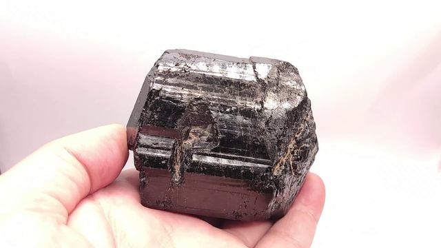 Чёрный Турмалин «Шерл». Намибия