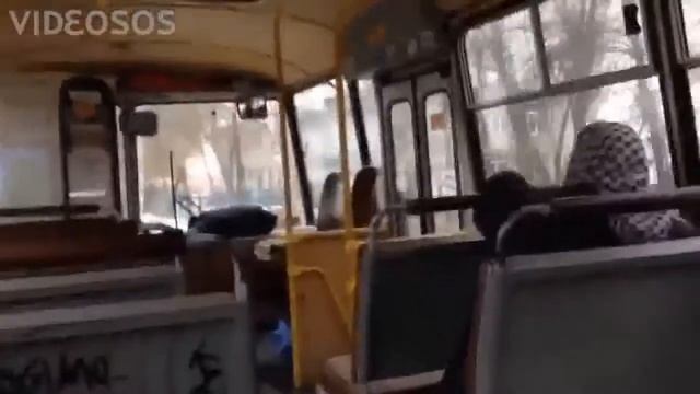 Прикол бабка довела водителя автобуса угар !