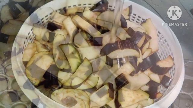 Баклажаны по-корейски.