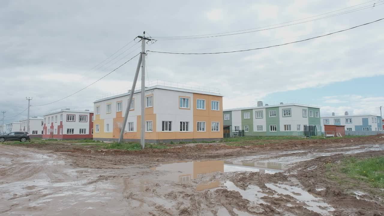 Санаторы определены