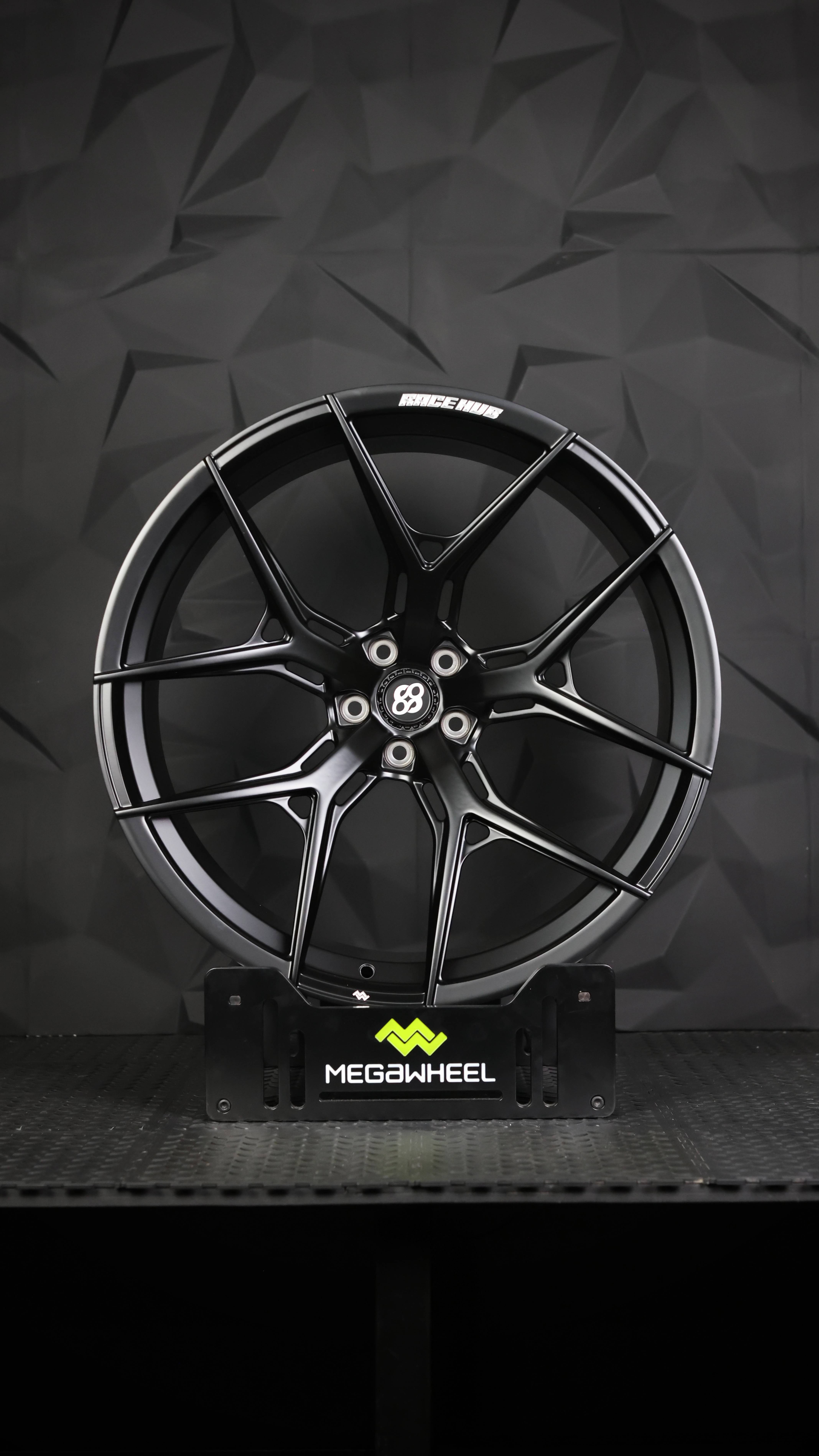 Кованые диски MW Forged MW025 для Audi RSQ8