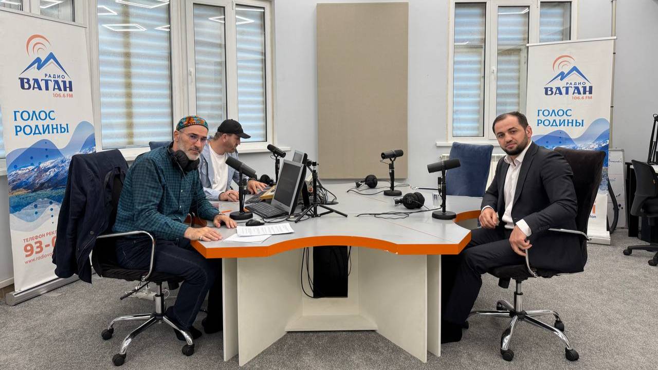 Фонд в эфире радиостанции "Ватан"