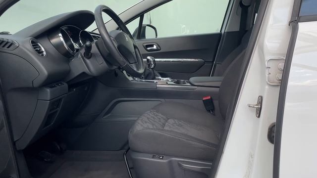Peugeot 3008, I