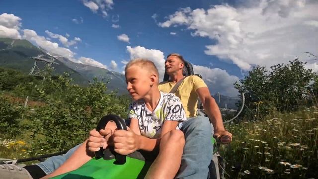 Роза Хутор родельбан с сыном