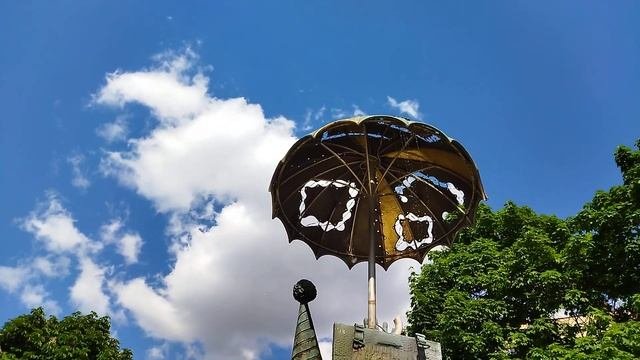 Цветной бульвар. Цирк Никулина. Знаменитый бульвар