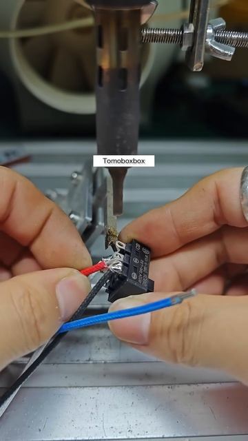 Automatic Soldering Machine with Laser Guide： Perfect Electronic Solder Joints ｜ ASMR Satisfying