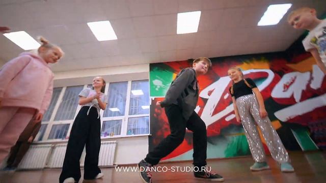 Лена Якунина HIP-HOP ДЕТИ