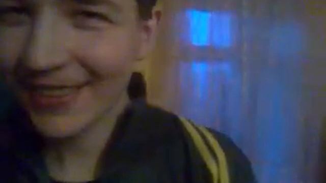 Чувак под Сальвией-НЕ-СМОТРЕТЬ ЖЕСТЬ