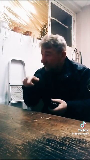 Крутой охранник