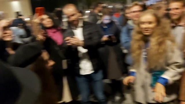 "Петр Валентинович" на мосту Романс "Отчего так быстро