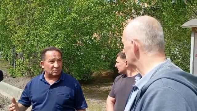 Константин Игнатьев спрашивает про водоотведение на улице Дзержинского в Ачинске