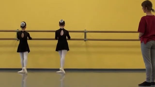 Открытый урок по хореографии преподавателя Сыркиной О. Ю.