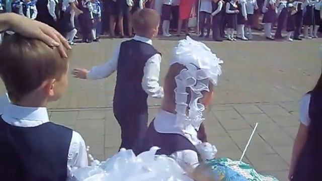 ПАРЕНЬ ЖЖОТ