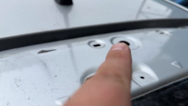 Замена заднего фонаря спойлера багажника на kia ceed jd