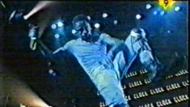 Clock - Fly Away