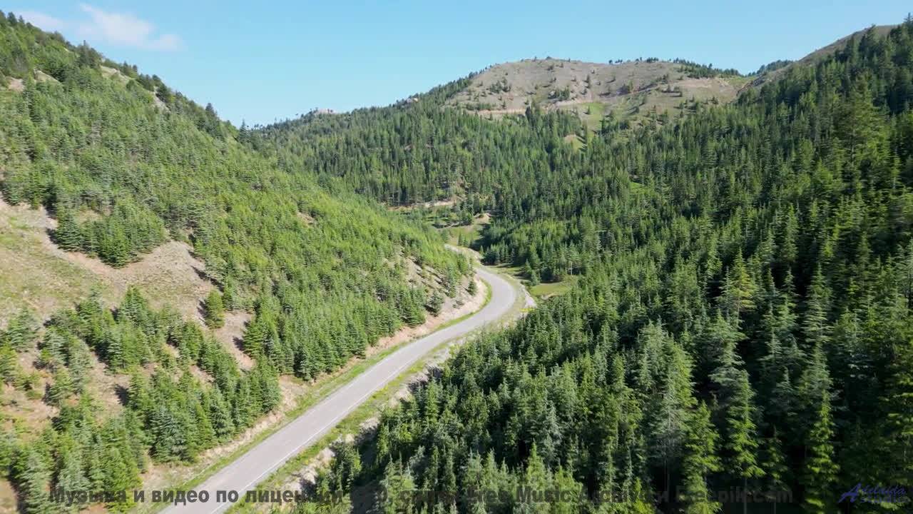 Кадры завораживают, когда каждая нота попадает точно в точку - A2-Tactile -- Rien Virgule -- Le Cour