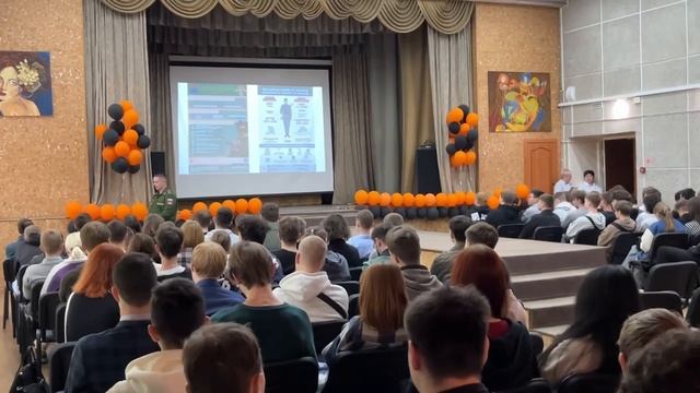 О СЛУЖБЕ