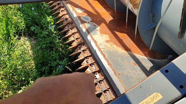 Продам зерноуборочный комбайн Акрос 580
