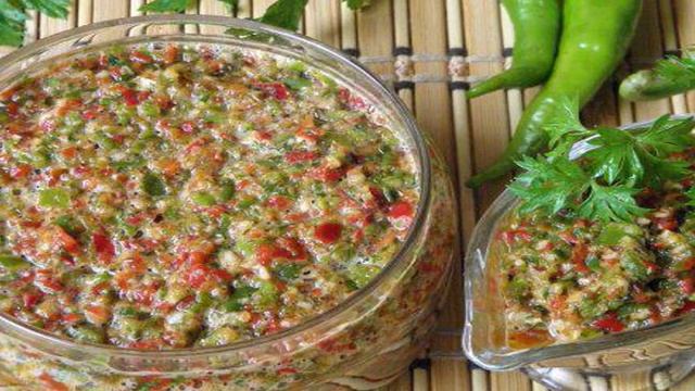Сырая аджика