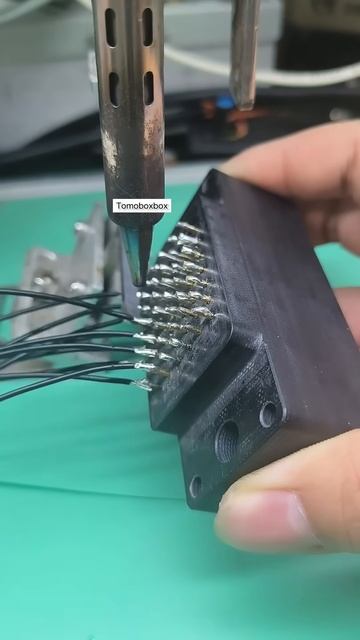 Electronic Soldering Perfection with Automatic Wire Feeder & Laser Guide