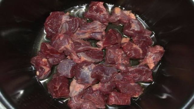 Жаркое с говядиной в мультиварке