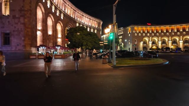 🌟✨ Ночной Ереван глазами местного: почувствуй магию прогулки по столице Армении!