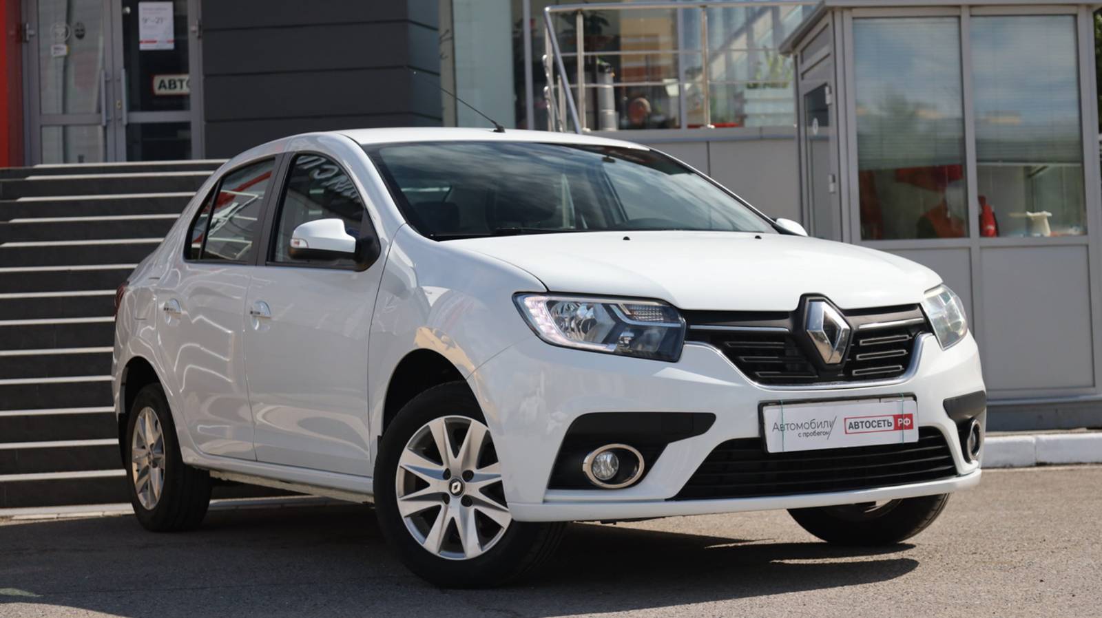Renault Logan