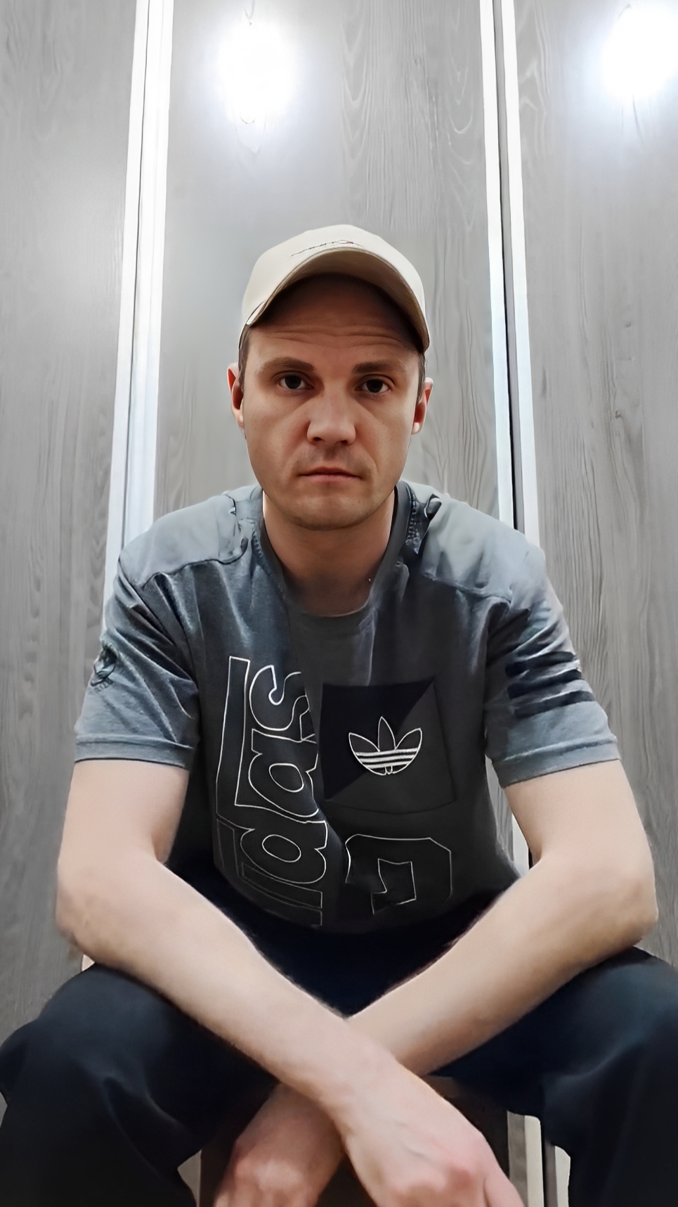ДЕЛИТЕСЬ ВИДИОМ🙌Подписывайтесь🙌Помощь каналу:+➐➐➐➎➎➌➍➊➍➐➑ 🅷🅰🅻🆈🅺 🅱🅰🅽🅺 #юмор #прикол #смех