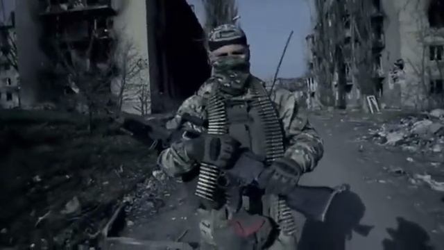 #010524.mp4 Вгрызаясь смерти вопреки, пошли в накат штурмовики»

 Песня из фильма "Артёмовсе. Рек