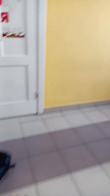 В школе