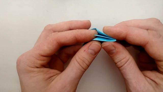 Как сделать бумажные цветы своими руками