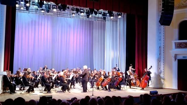 Сюиты на тему Битлс (Beatles) комп. Д. Савенко -
Полтавский симфонический оркестр (ч.3)