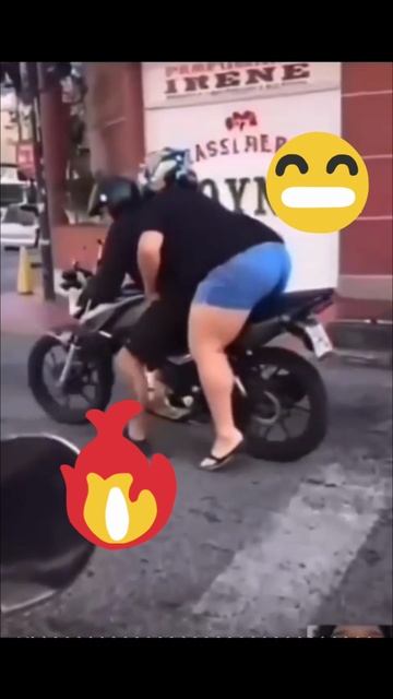 Рамазан с туристкой.