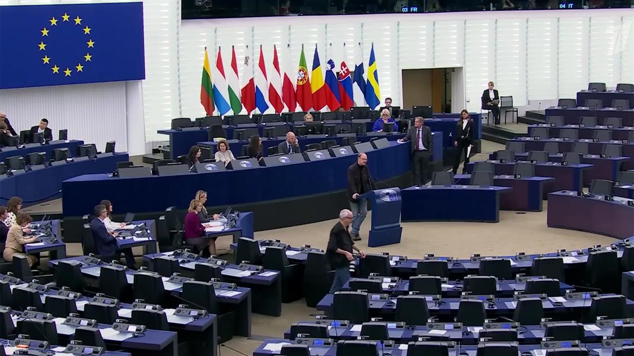 Главу евродипломатии отстранили от подготовки документов в области оборонной политики ЕС, сообщае...