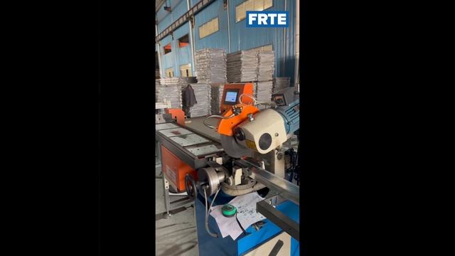Полуавтоматический станок для резки стального армирования