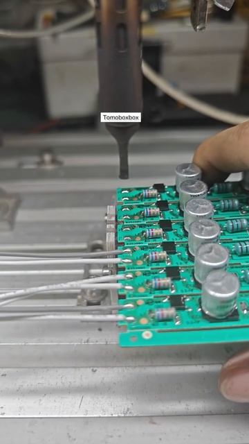 Laser-Guided Auto Soldering - Perfect Shiny Solder Joints for Common Electronic Components!