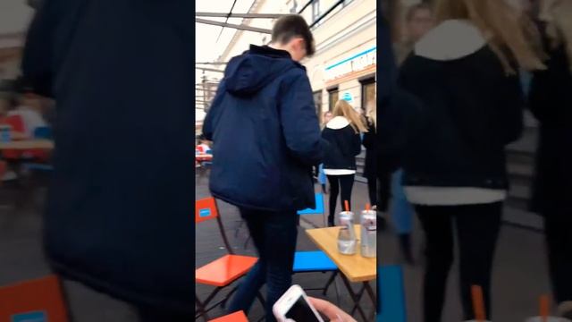 Разогнал малолеток с бухлом / Пранк / Лев Против / Прикол