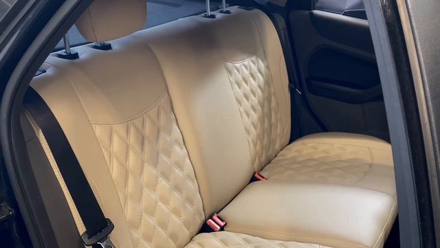 Ford Focus 2. Авточехлы