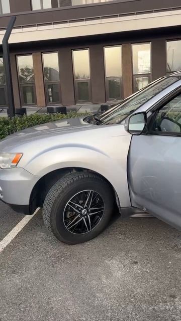 Mitsubishi Outlander XL