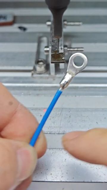 Precision Electronic Soldering with Auto Wire Feed & Laser Guide – Perfect, Shiny, Secure Joints