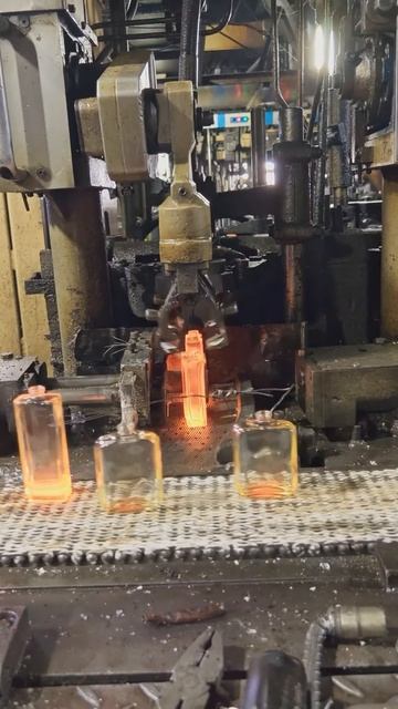 Melting and Molding Molten Glass into Bottles – So Satisfying!