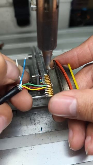 Laser-Guided Automatic Soldering for Flawless Electronic Components ｜ So Satisfying!