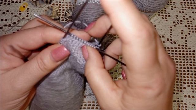 3я часть!
Подробный МК по вязанию базовой модели носков спицами 🧶