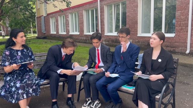 "Сиреневый урок": анализ стихотворения С.Маршака