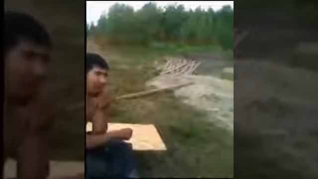 армян вытаскивает зуб у Кыргыза 18