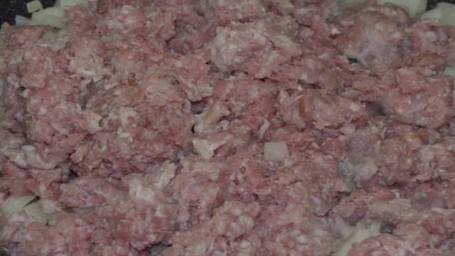 Блины с фаршем и сыром